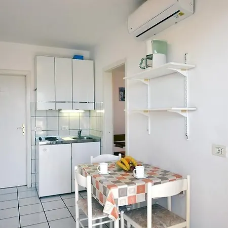 In With Balcony, Wifi 819-4 * ポレッチ